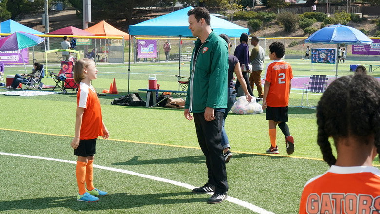 Still from Single Parents - Season 2 Episode 5