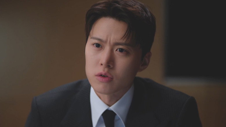 Still from Filing for Love - Season 1 Episode 1
