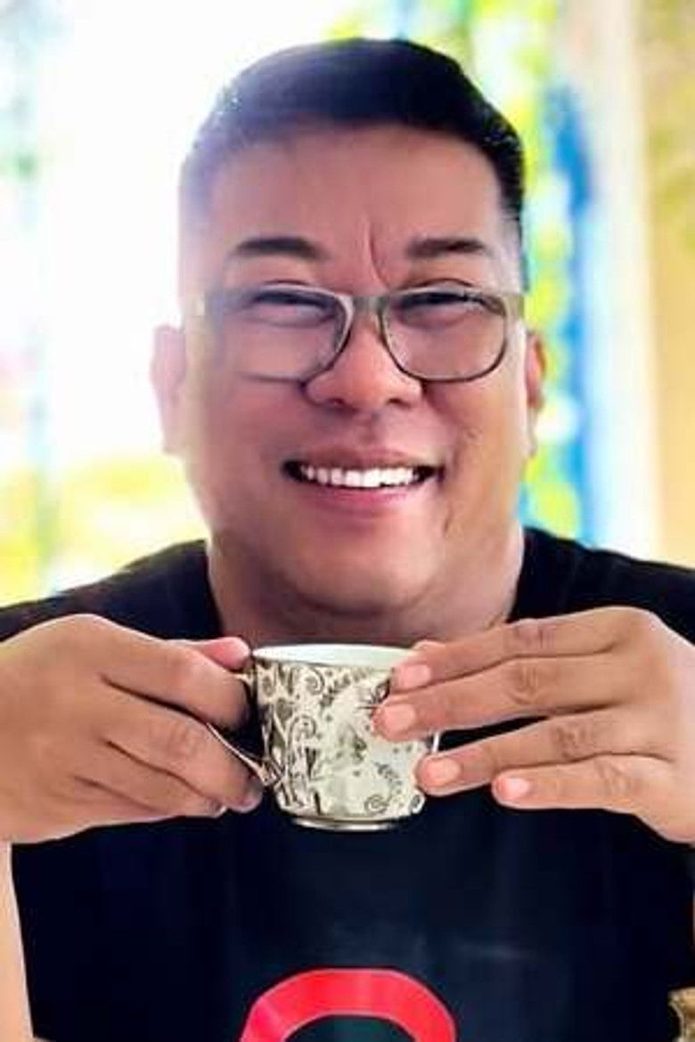 Onat Diaz portrait image