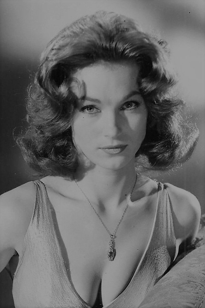 Shirley Anne Field photo 5