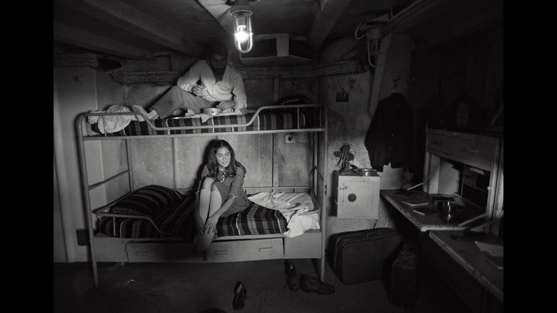 Image d'arrière-plan 12 du film Retrato de um Certo Oriente