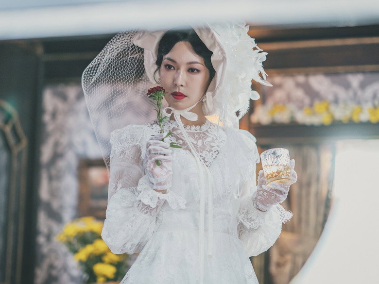 Still from 구미호뎐1938 - Season 1 Episode 2