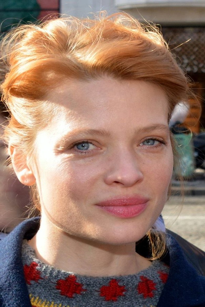 Mélanie Thierry photo 10