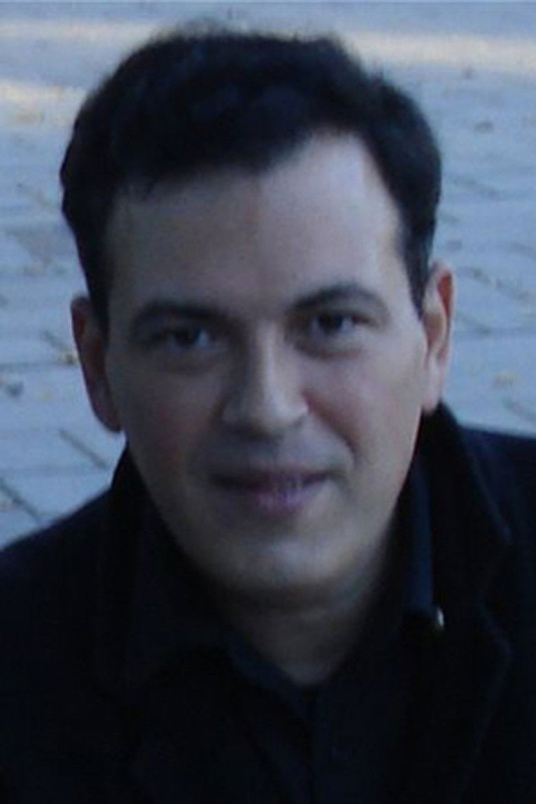 Manos Tsotras portrait image