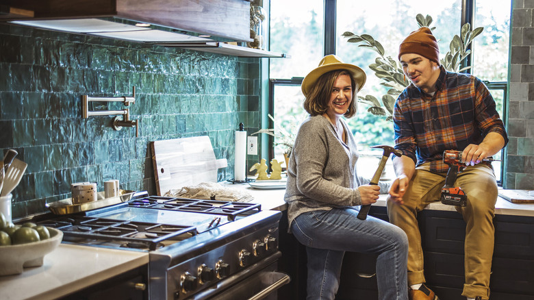 Still image for First Time Fixer season 1 episode 2: Teen Takes On Family's Fixer