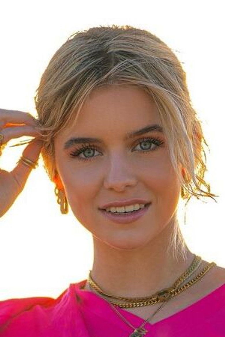 Joyliana portrait image