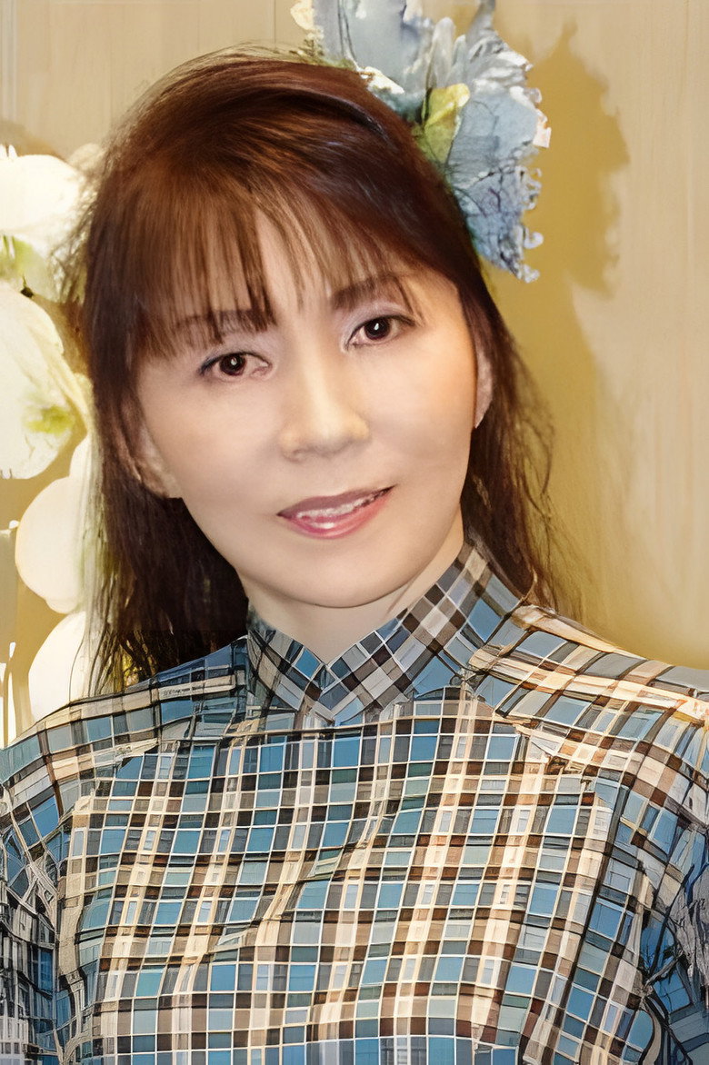 Saeko Shimazu photo 2