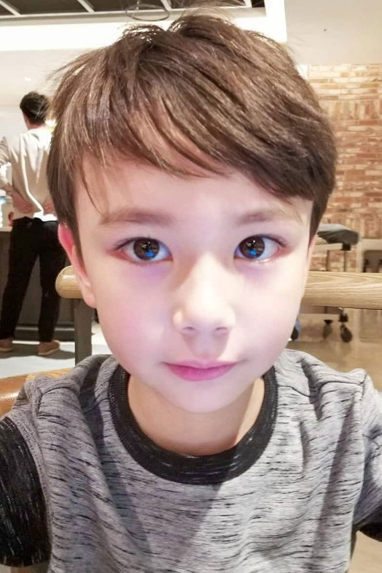 Maximus John Bazeley portrait image