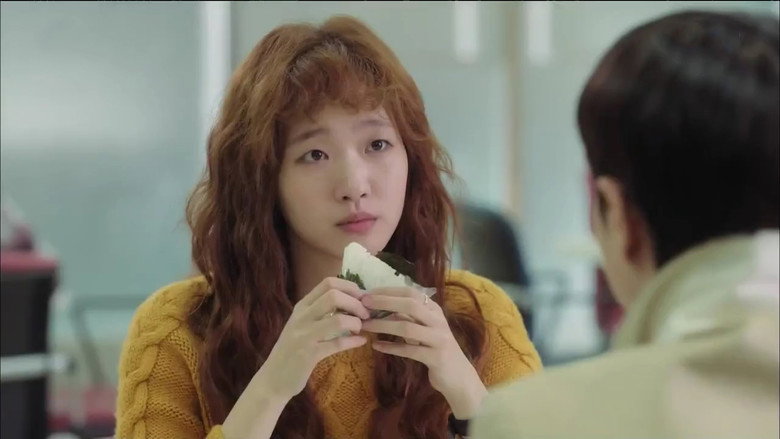 Still from 치즈인더트랩 - 시즌 1 에피소드 2