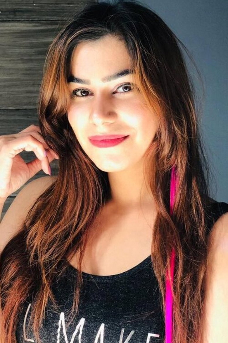 Kanisha Malhotra photo 2