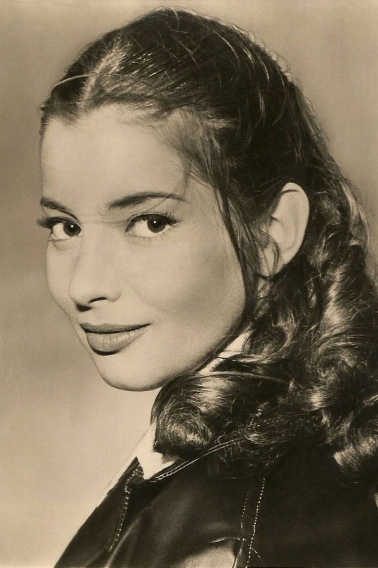 Jacqueline Sassard photo 3