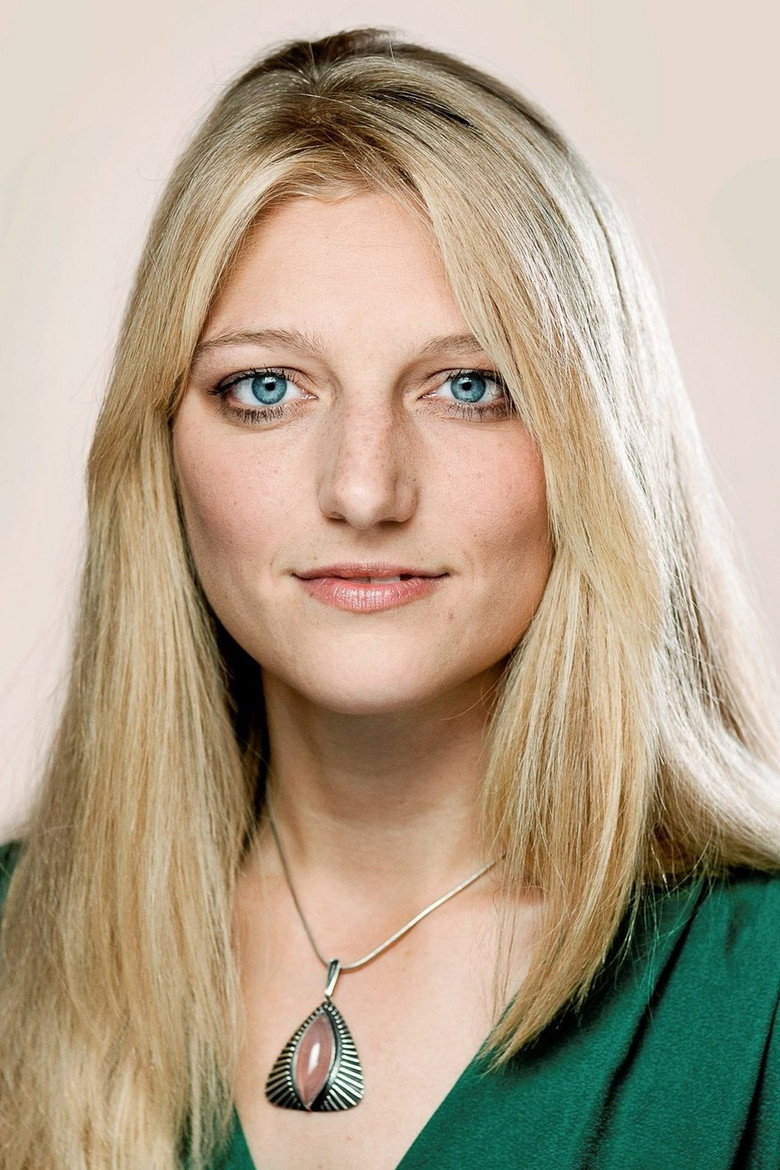 Zenia Stampe portrait