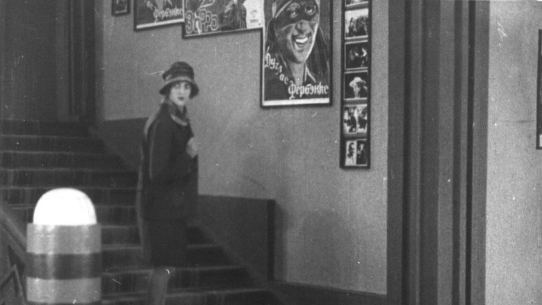 A Kiss from Mary Pickford image 11