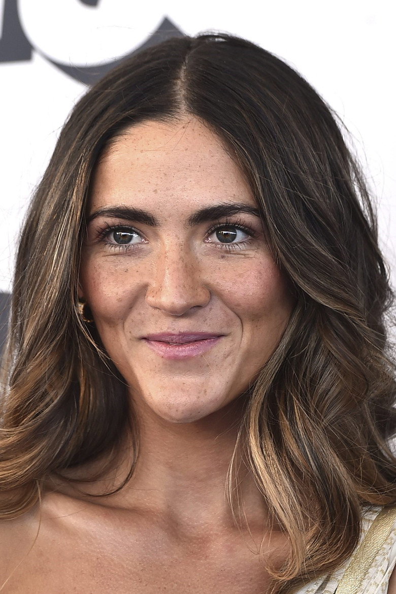 Isabelle Fuhrman photo 3