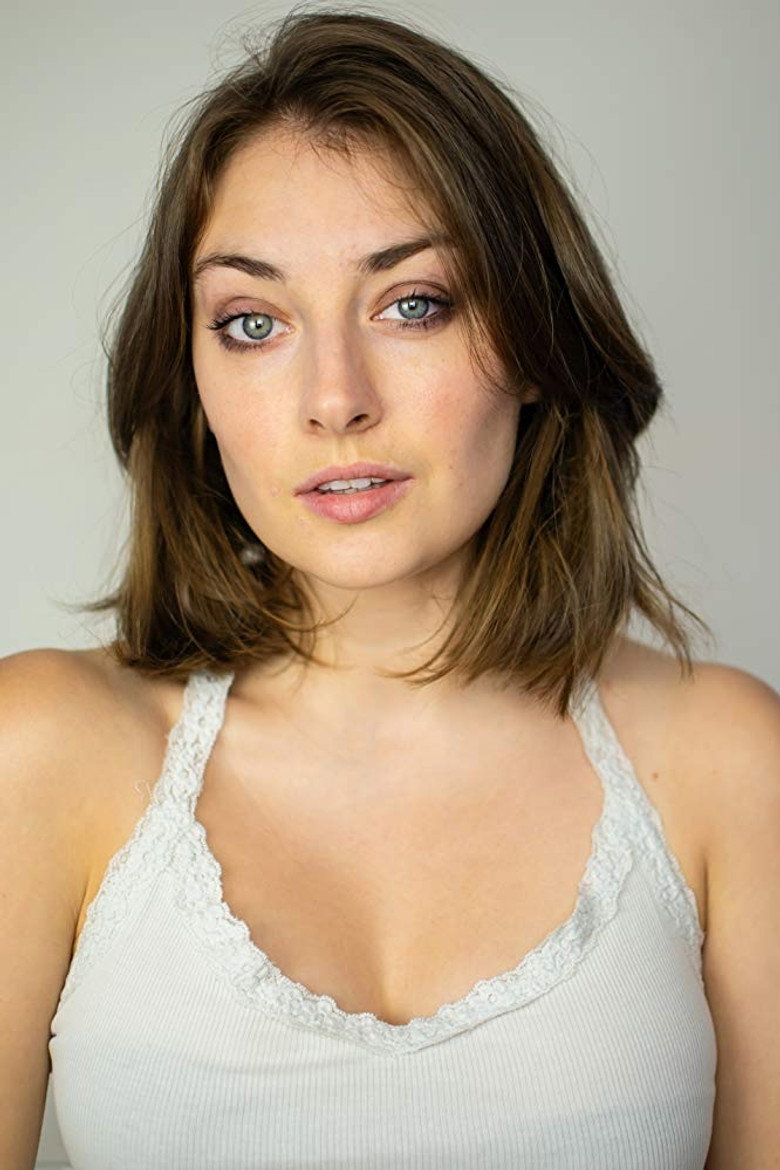 Hannah Louise Howell photo