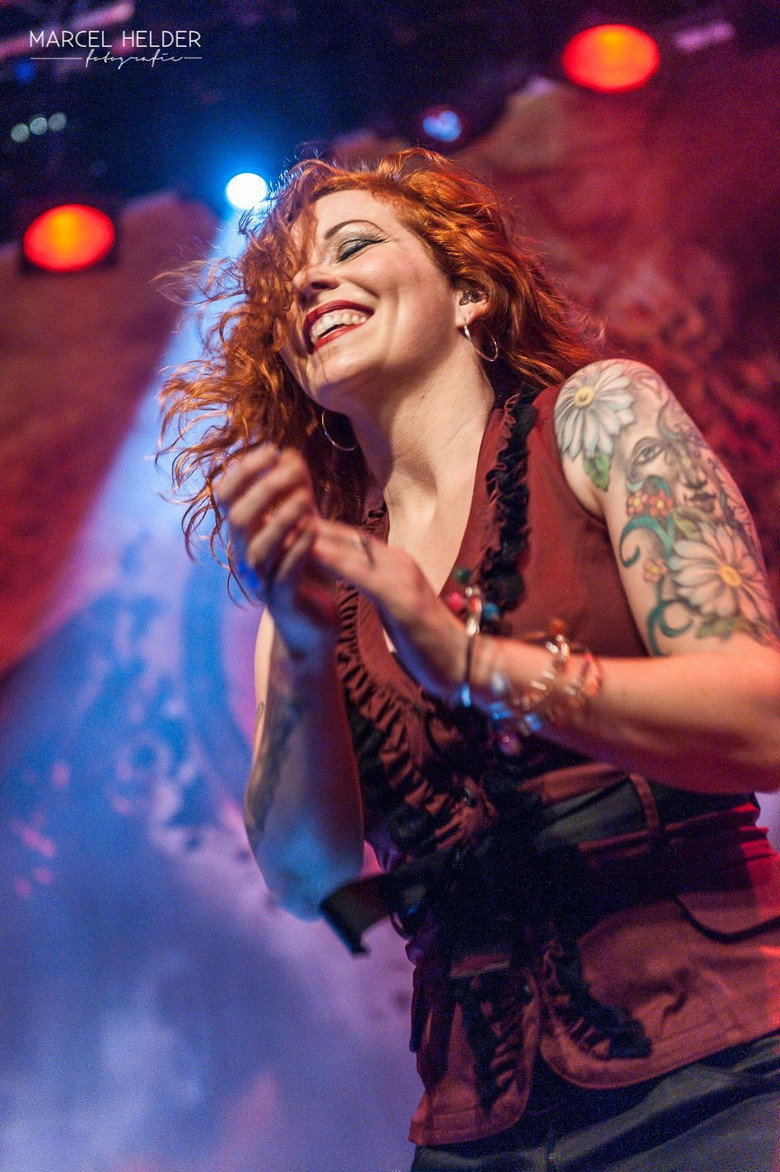Anneke van Giersbergen photo 3