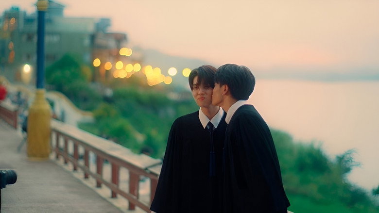 Gallery image from ePyHqre1VRiJVBk88T2ZK1r0ouz.jpg