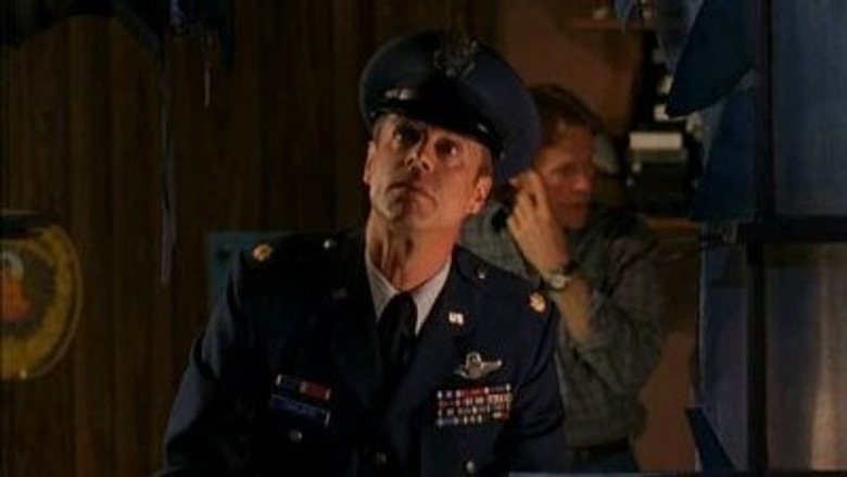 Still from Roswell - Season 3 Episode 17