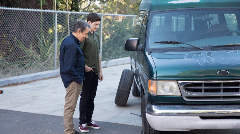 Still from Speechless - Season 3 Episode 9
