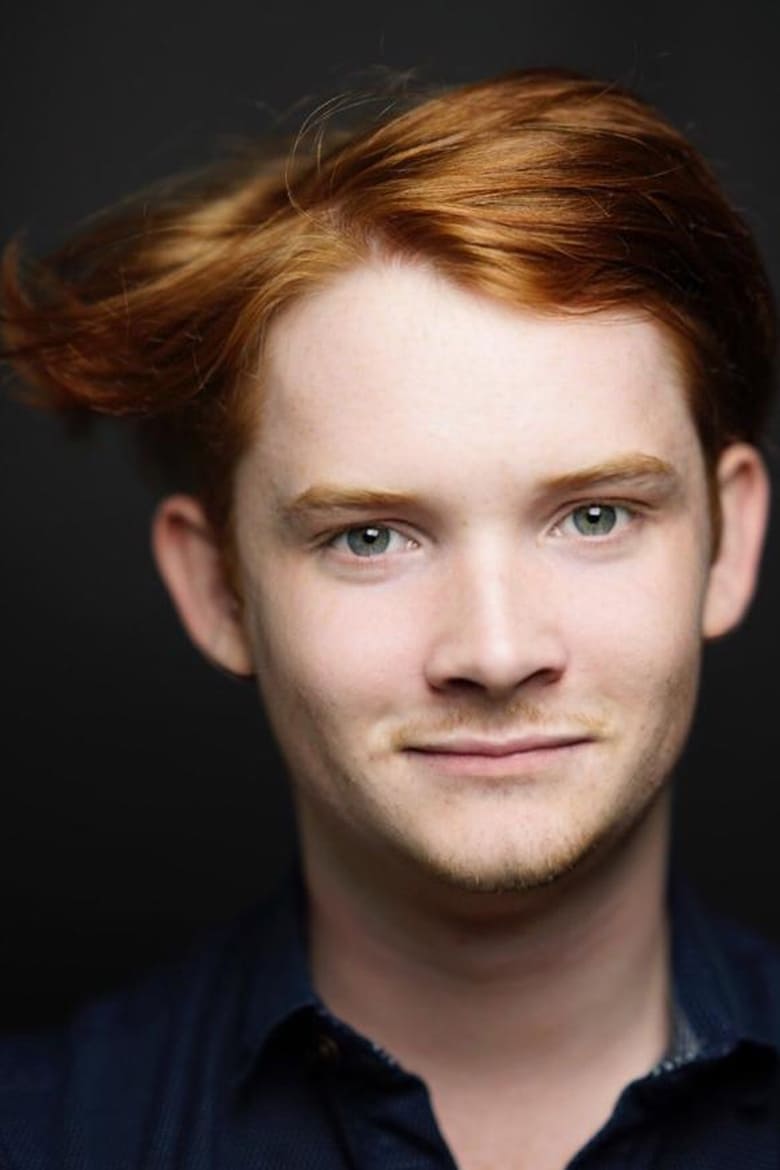 Luke Spencer Roberts photo 2