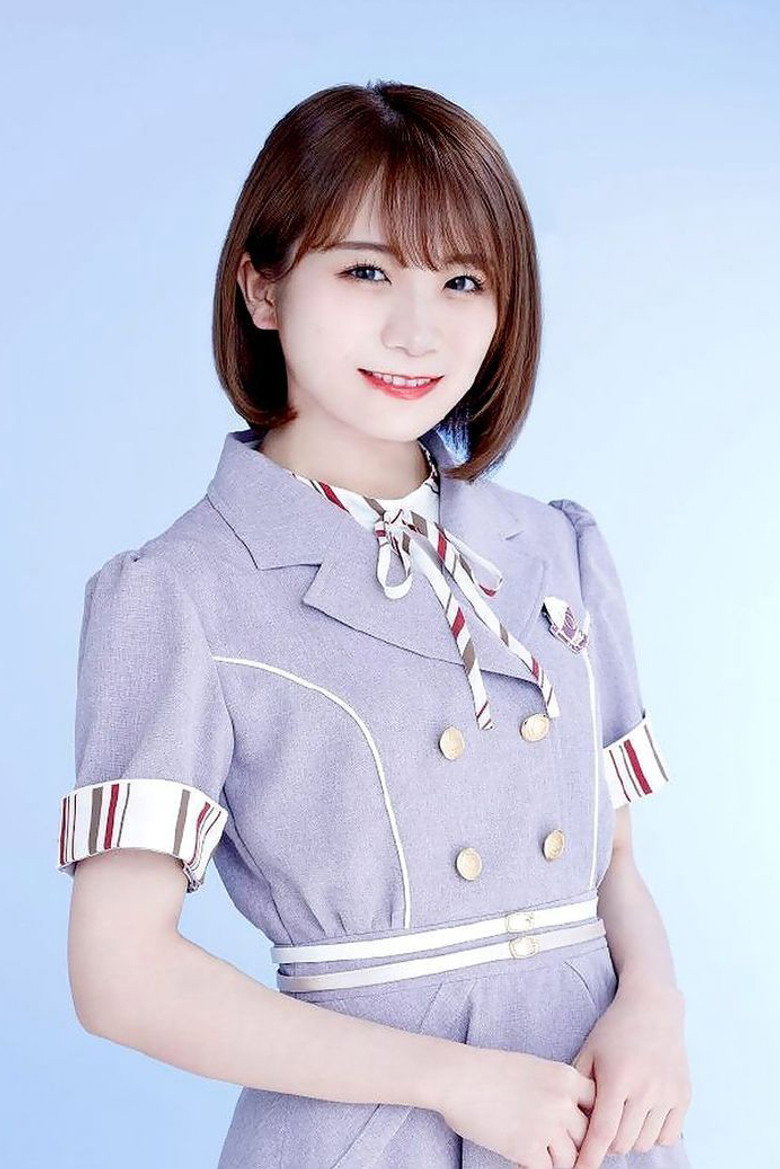 Manatsu Akimoto photo