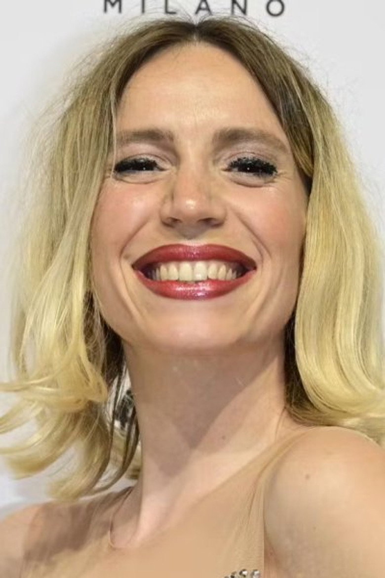 Emma Sehested Høeg photo 5