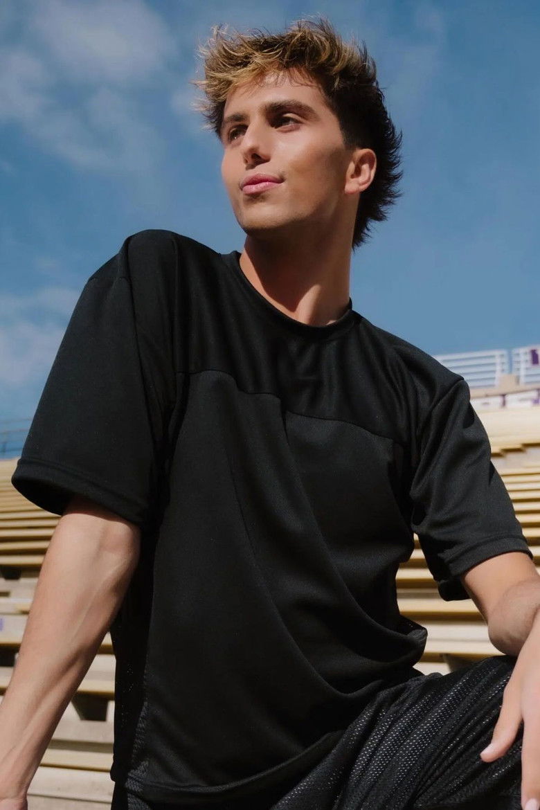 Carter Williams portrait image