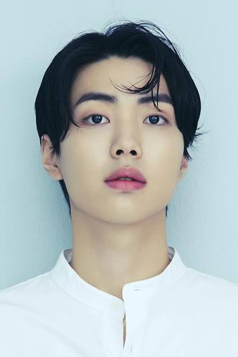 Lee Sun photo