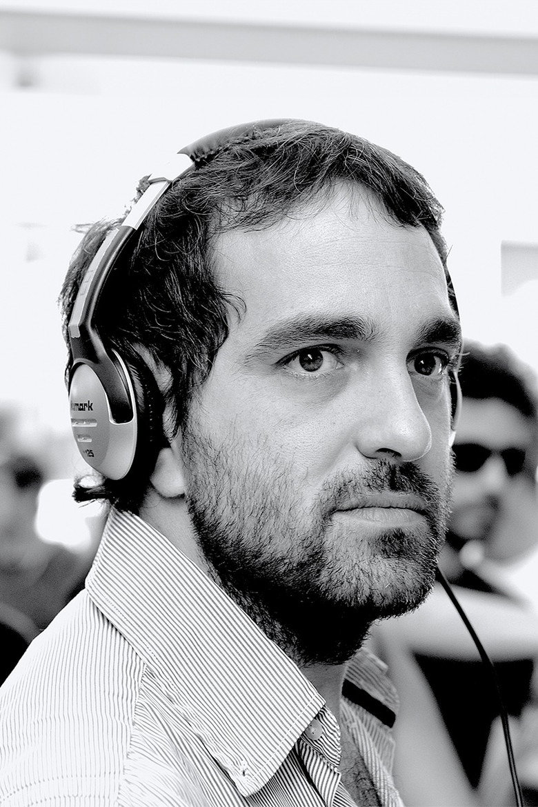 Nicolás Gil Lavedra photo 2
