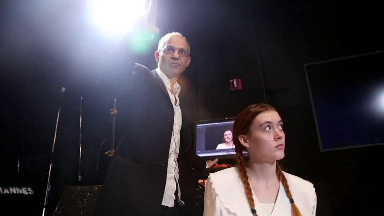 Image d'arrière-plan 1 du film How to Overthrow the US Government (Legally)