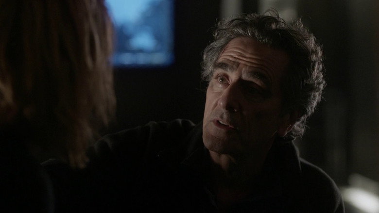 Still from Zoo - Season 3 Episode 9