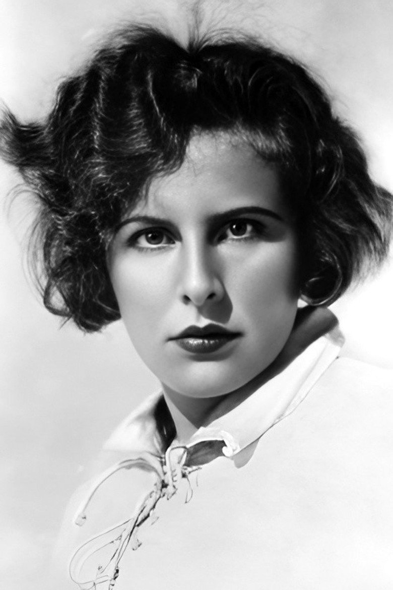 Leni Riefenstahl photo