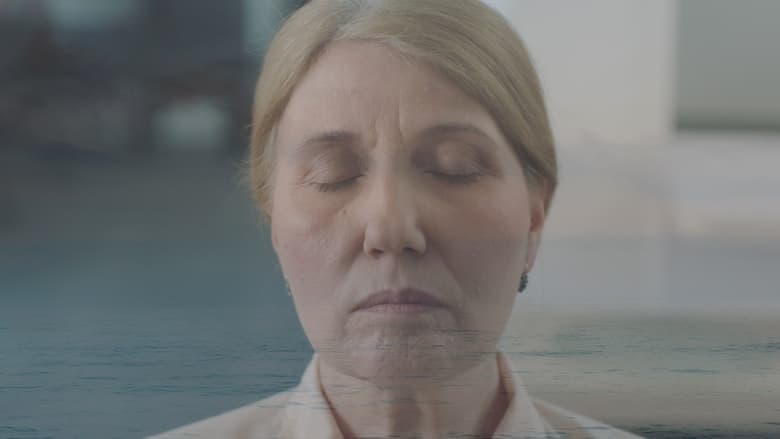 Vera śni o morzu (2021)