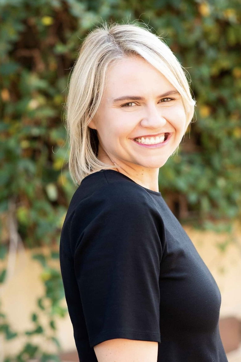 Laura Moran portrait image