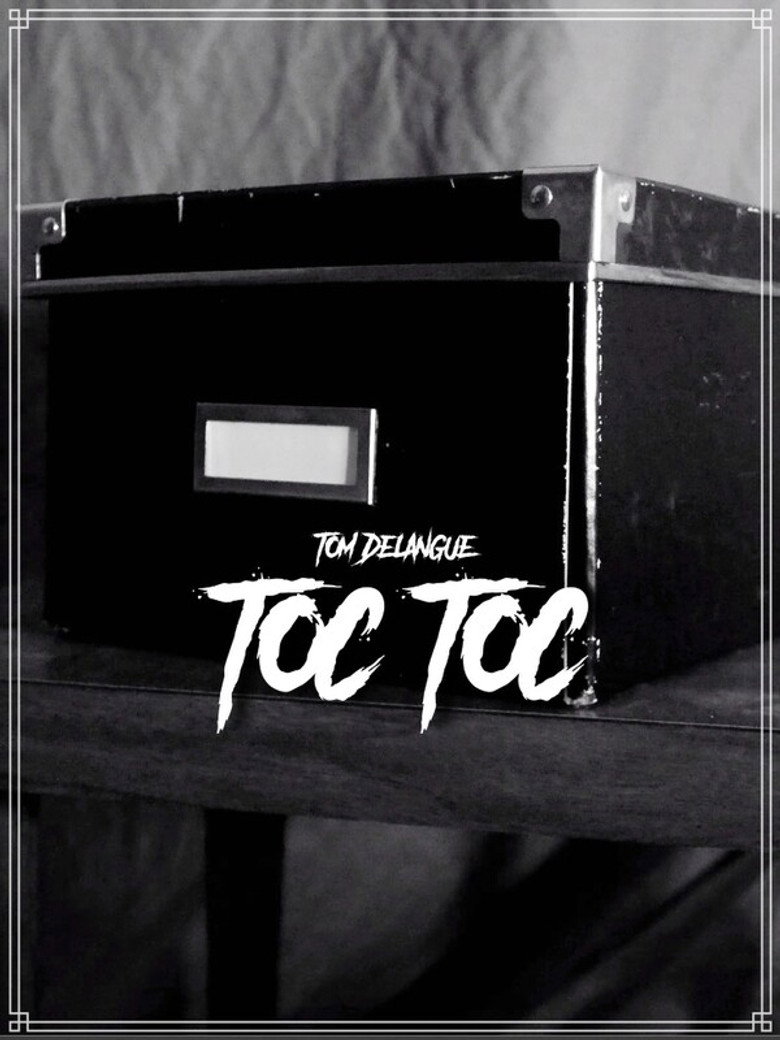 Toc Toc background