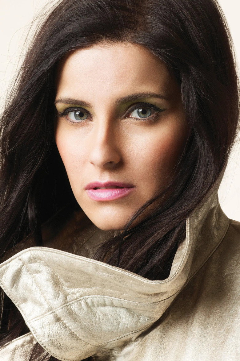 Nelly Furtado photo 6