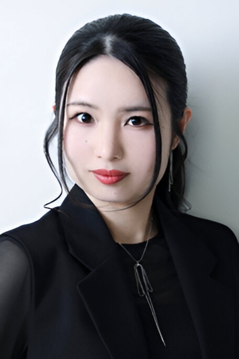 Miku Komiyama portrait
