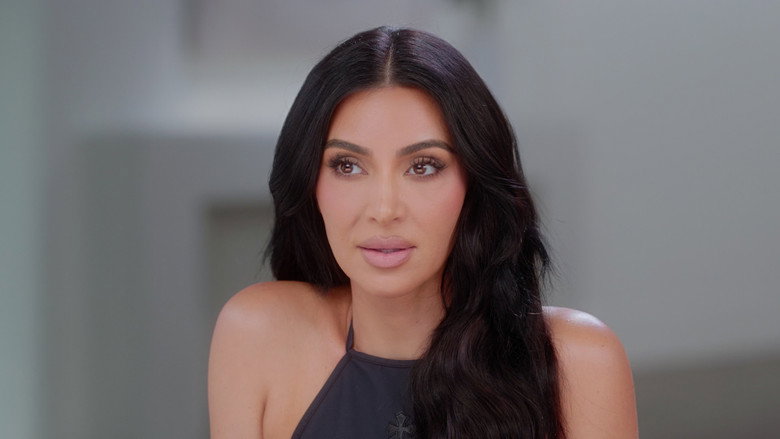 Still from The Kardashians - Season 7 Episode 7