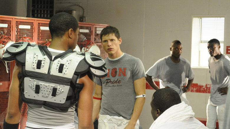 Still from Friday Night Lights - Season 5 Episode 2