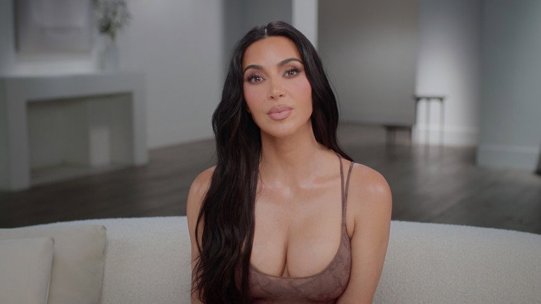 Still from The Kardashians - Season 7 Episode 5