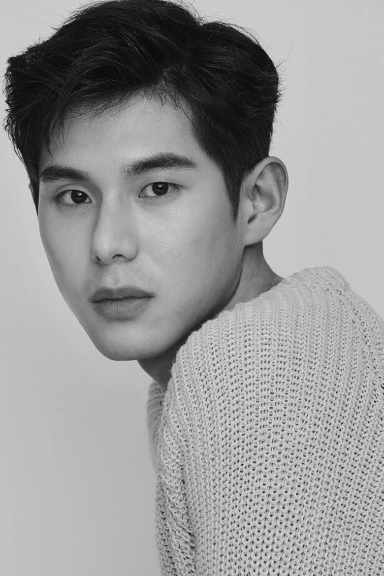 Han Dong Wook portrait image