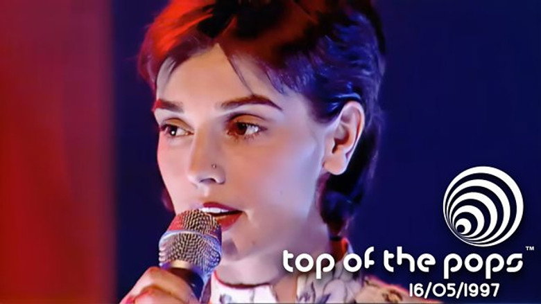 Top of the Pops S34E19 still