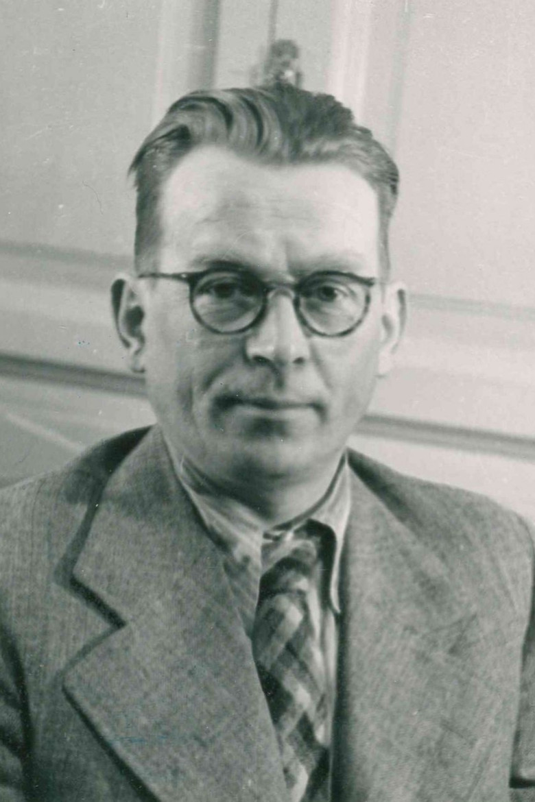 Vasiliy Solovev-Sedoy portrait image