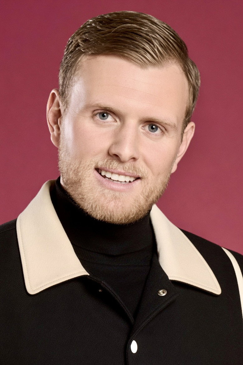 Tommy Mallet portrait