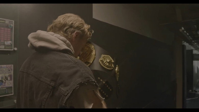 The Gold Stares Back 1
