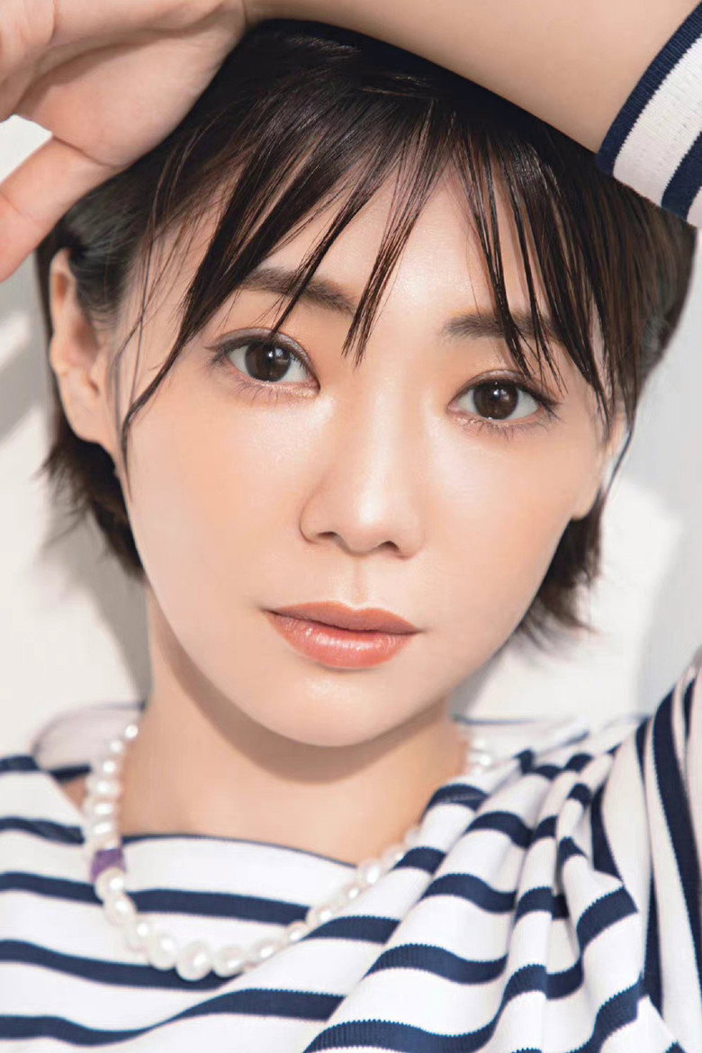 Kana Kurashina photo 3