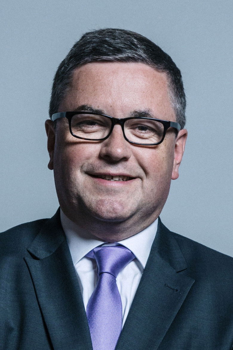 Robert Buckland portrait image