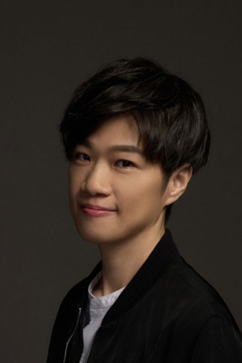 Milk Su portrait image