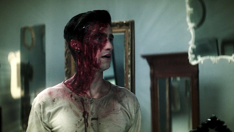Still from Dead Boy Detectives - Season 1 Episode 7