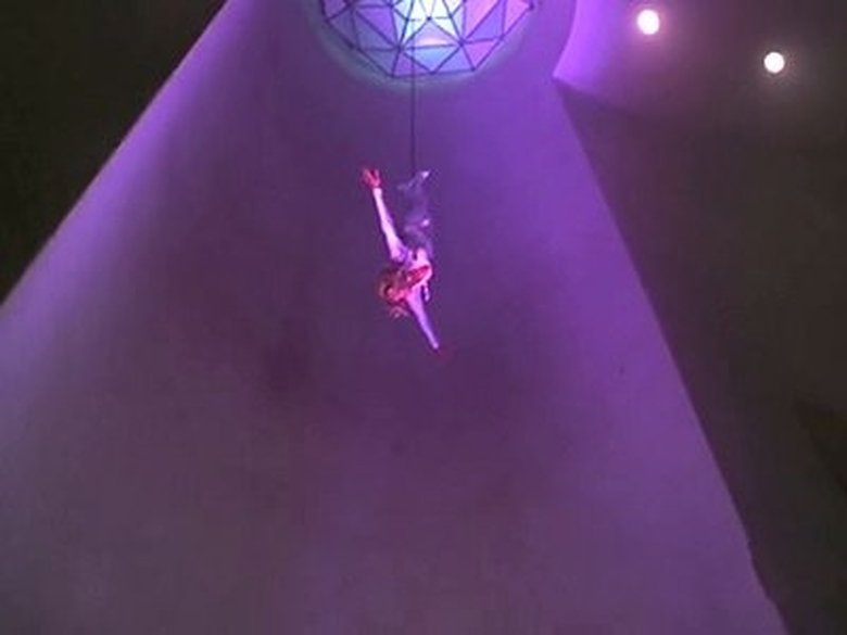 Still image for V.I.P. season 1 episode 6: Diamonds are a Val's Best Friend Still image for V.I.P. season 1 episode 6: Diamonds are a Val's Best Friend